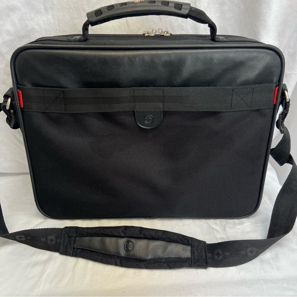 SwissGear black laptop bag with adjustable strap. - Picture 7 of 9